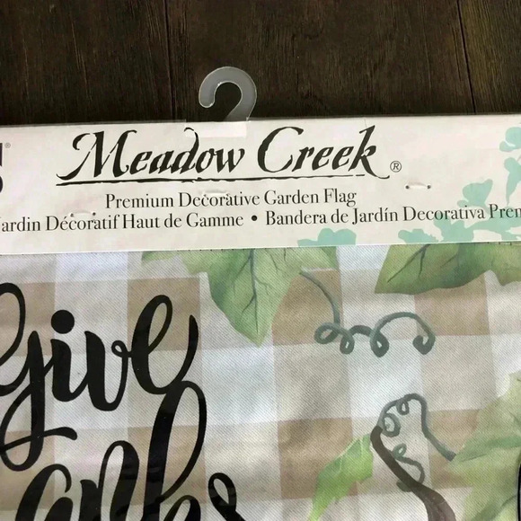 Garden Flag Fall Give Thanks  – 12.5x 18” - Picture 2 of 3